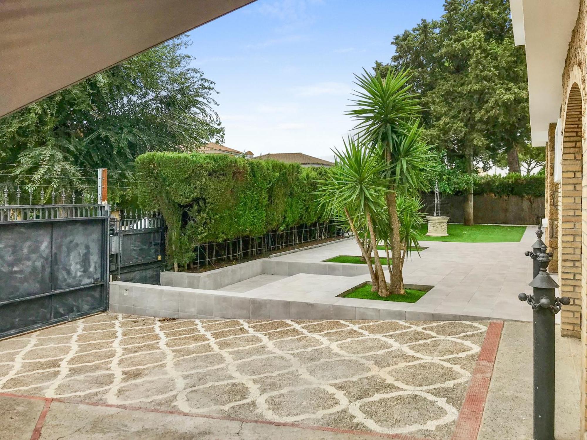 Villa Alamos Jerez I Piscina Salada Climatizada I Bbq I Jardines I 850M2 Jerez de la Frontera Zewnętrze zdjęcie